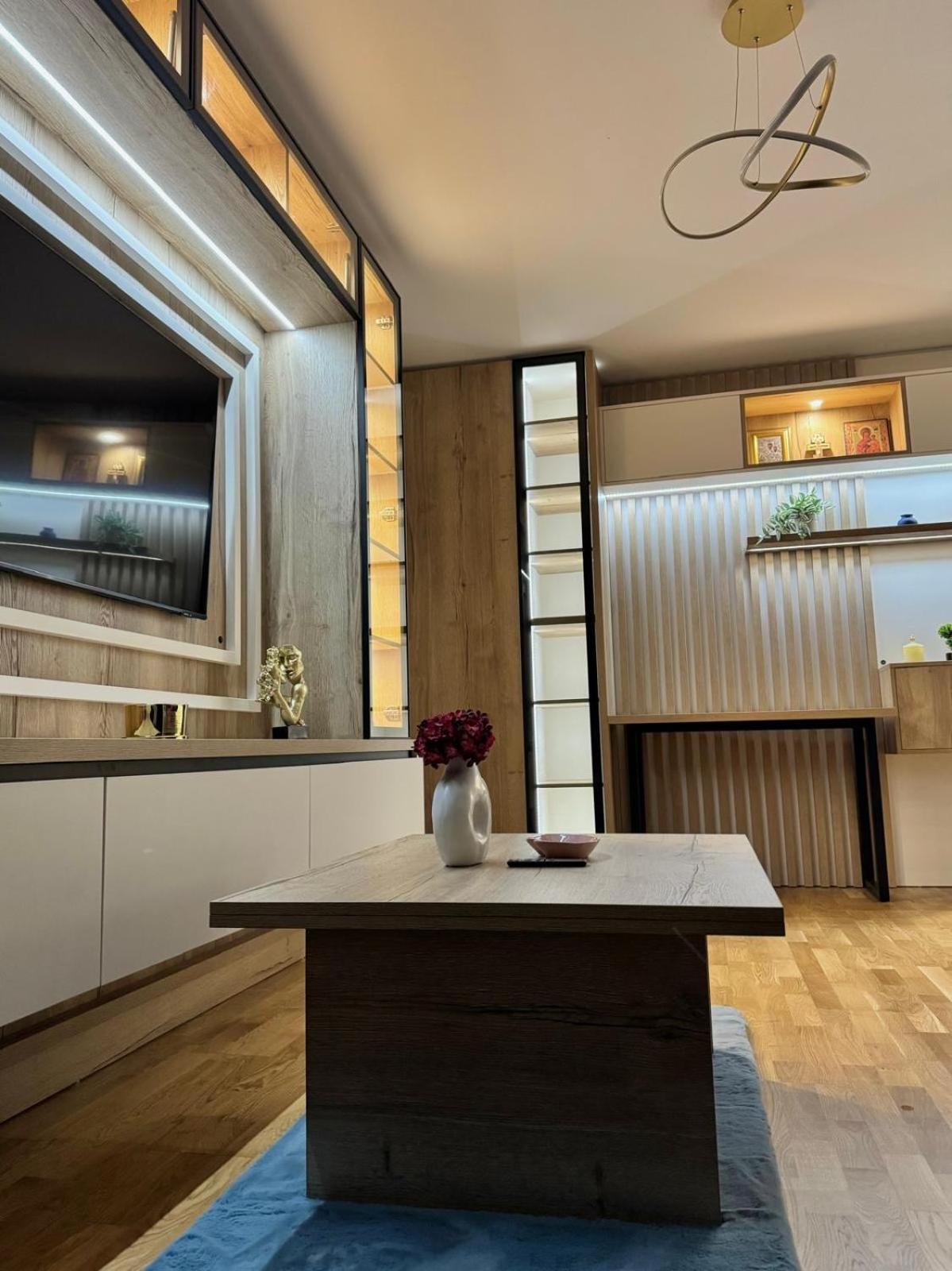 Luxury Blue Apartment Iasi Exteriér fotografie